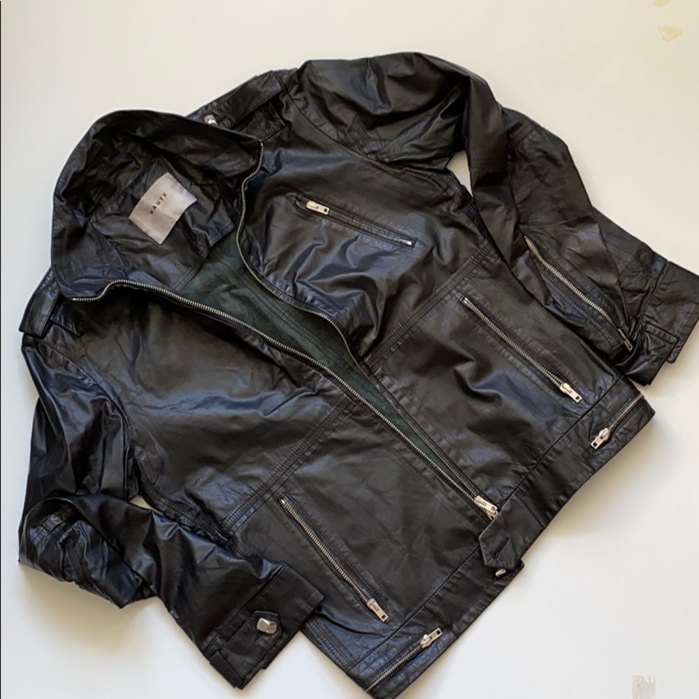 Limited edition leather jacket 🧥 by haute